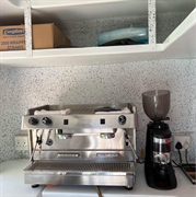 fully equipped coffee trailer - 2