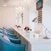 exclusive upmarket salon prime - 1